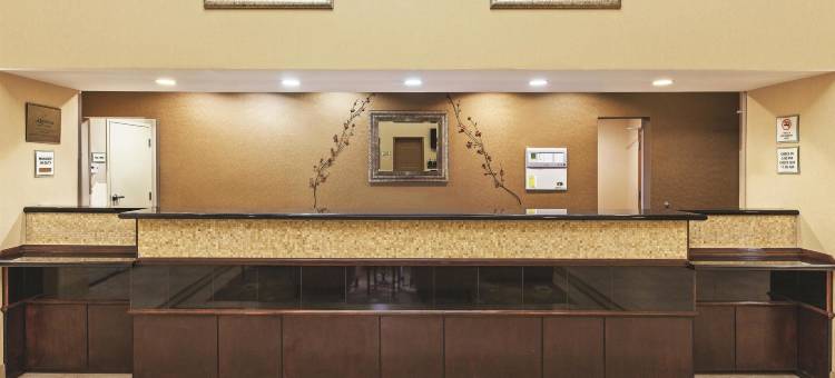 斯蒂尔沃特大学区拉昆塔温德姆套房酒店(La Quinta Inn & Suites by Wyndham Stillwater-University Area)图片