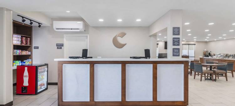 舒适套房酒店(Comfort Inn & Suites)图片