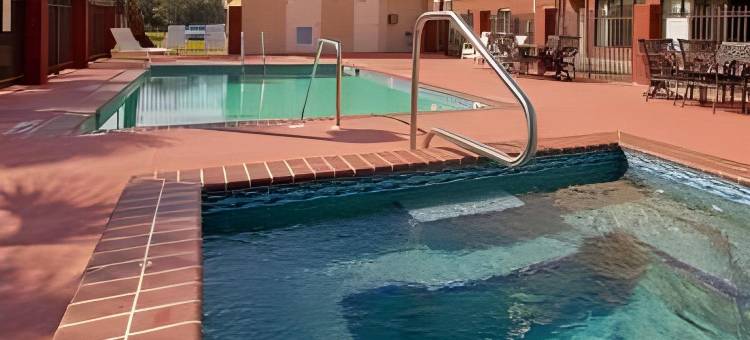 智选假日套房酒店巴拿马城的廷德尔(Holiday Inn Express & Suites Panama City-Tyndall)图片