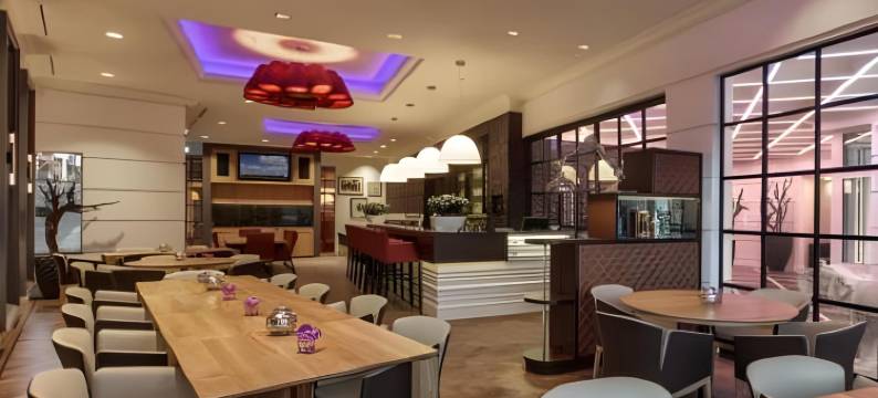 杜克斯酒店(Hotel Dux)图片