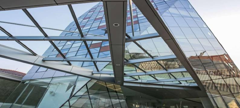 阿利马尔普瑞米尔酒店(Alimar Premier Hotel)图片