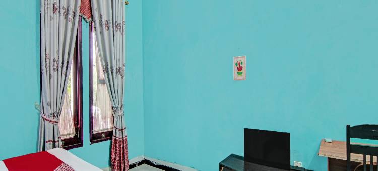 森达纳伊斯兰旅馆酒店，靠近PASAR FLAMBOYAN(Hotel O Wisma Cendana Syariah Near Pasar Flamboyan)图片