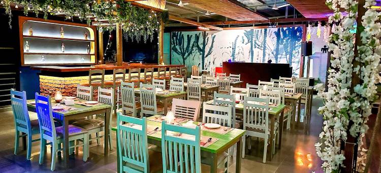 FabHotel Prime BT健康带游泳池(FabHotel Prime BT Wellness with Swimming Pool and Bar - Nr Morjim Beach)图片