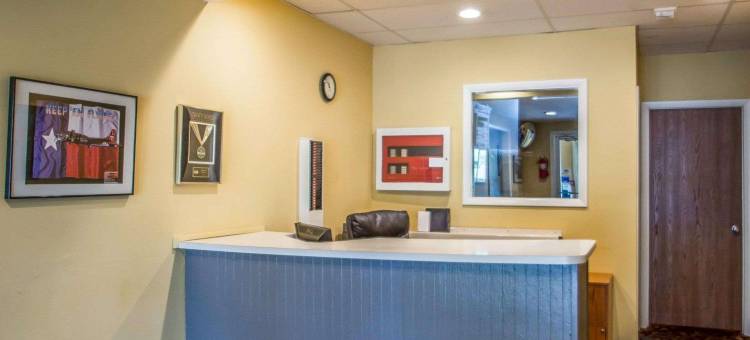 翠湖罗德威旅馆(Rodeway Inn)图片