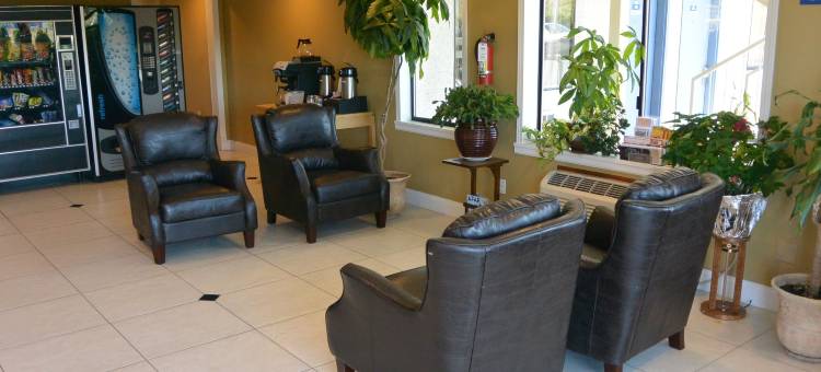 莱克伍德/塔科马南部温德姆戴斯酒店(Days Inn by Wyndham Lakewood South Tacoma)图片