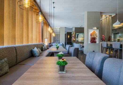 AC Hotel ValenciaHotel Overview