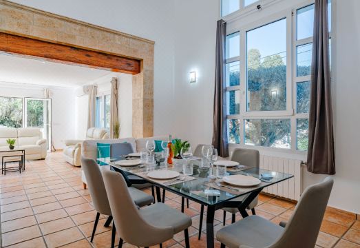 Romer Hotel Overview