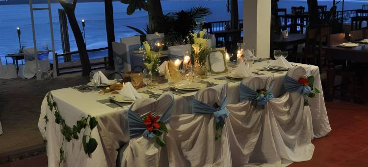 伊万杰琳海滩度假村(Evangeline Beach Resort)图片