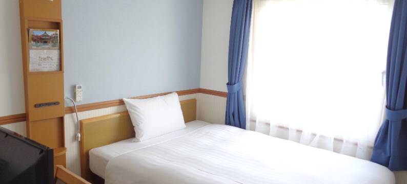 冈山站西口广场东横酒店(Toyoko Inn Okayama-eki Nishi-guchi Hiroba)图片