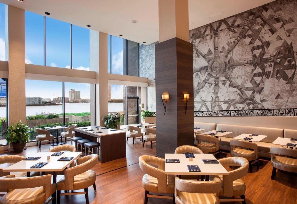 Sheraton Norfolk Waterside Hotel Hotel Overview