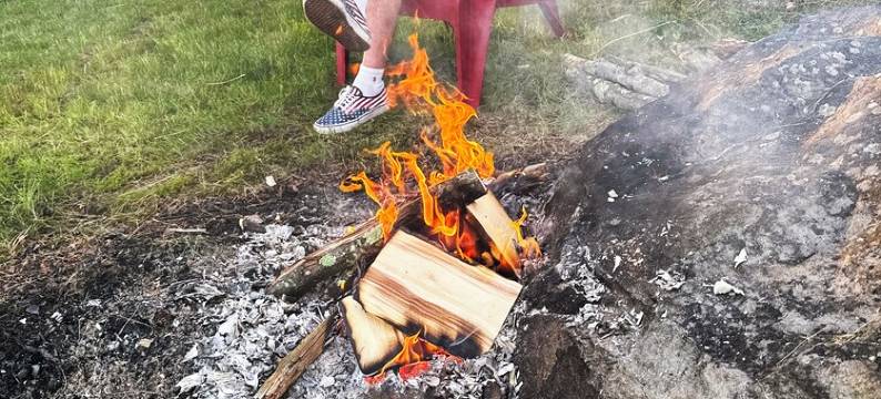 Cozy lakefront home on Dowling Lake, Superior WI. Private dock w/Kayaks.图片