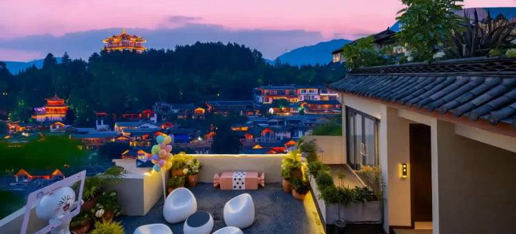 秋池居Qiuchi·观古城全景·设计师度假酒店(丽江古城大水车店)图片