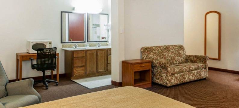 印第安纳波利斯凯艺酒店(Quality Inn South)图片