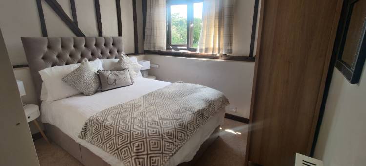 鸟类农场(Birds Farm)图片