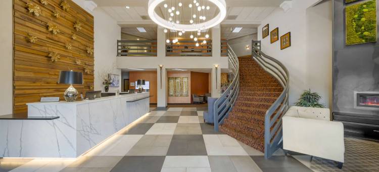 米尔克里克贝斯特韦斯特优质酒店(Best Western Plus Mill Creek Inn)图片