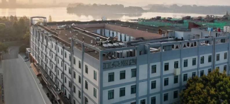 南京玄武湖玄武门亚朵酒店图片