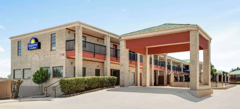 圣安东尼奥戴斯酒店-近嘉年华公园(Days Inn by Wyndham San Antonio Near Fiesta Park)图片