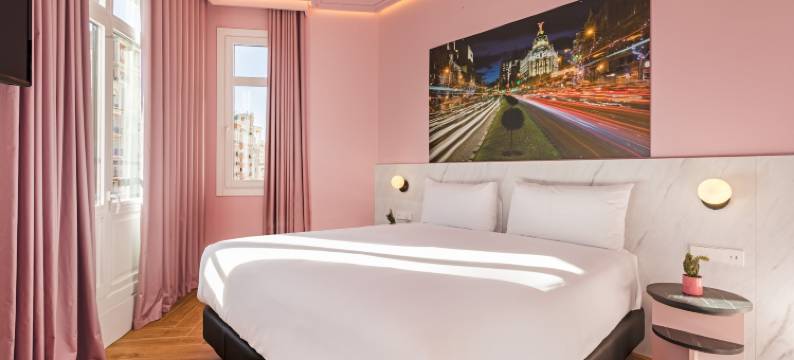 艾科尼克格兰维亚(Ikonik Gran Vía)图片