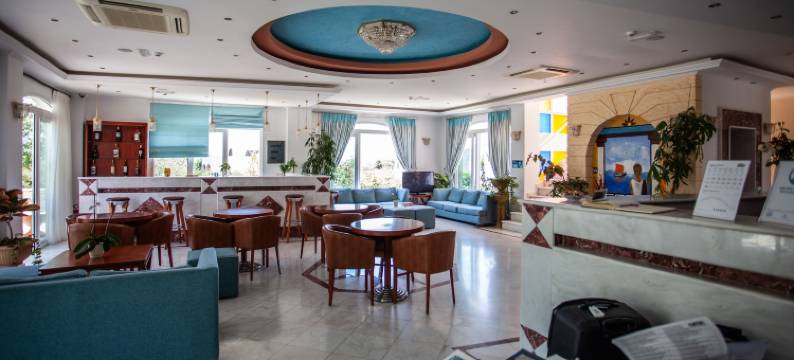 波尔图普拉基亚斯水疗酒店(Porto Plakias & Spa)图片