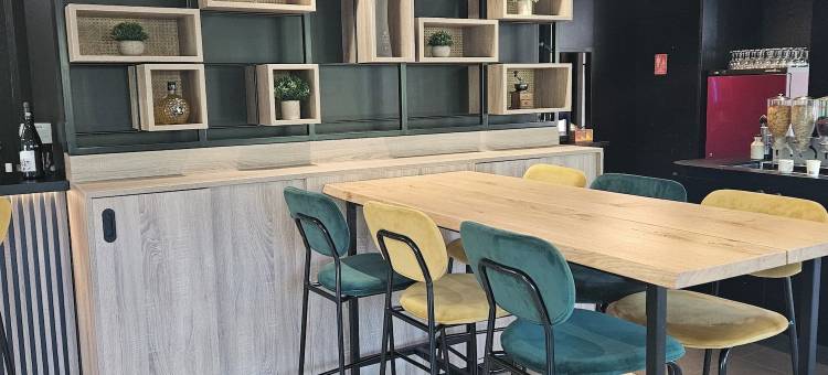 洛特河畔新城康铂酒店-皮若尔(Campanile Villeneuve Sur Lot - Pujols)图片