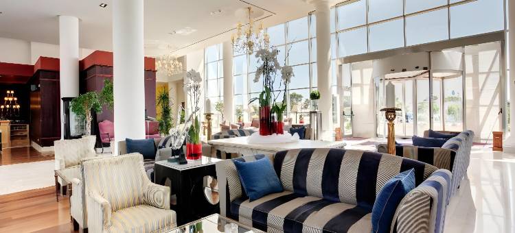 帕尔马海滩格鲁波特尔套房酒店&水疗中心(Grupotel Playa de Palma Suites & Spa)图片