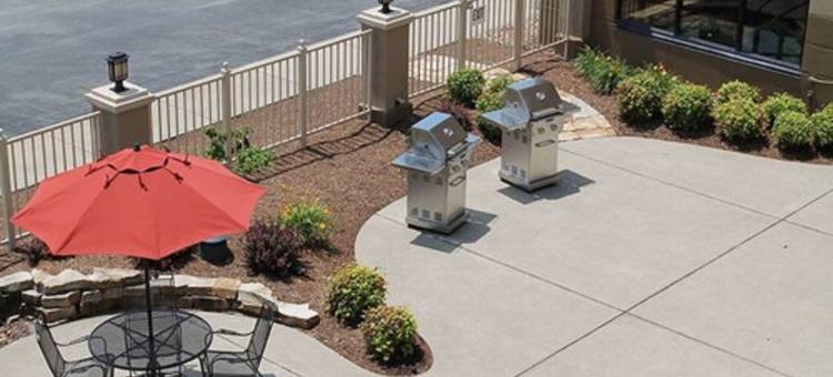 帕迪尤卡奥本套房酒店(Auburn Place Hotel & Suites Paducah)图片