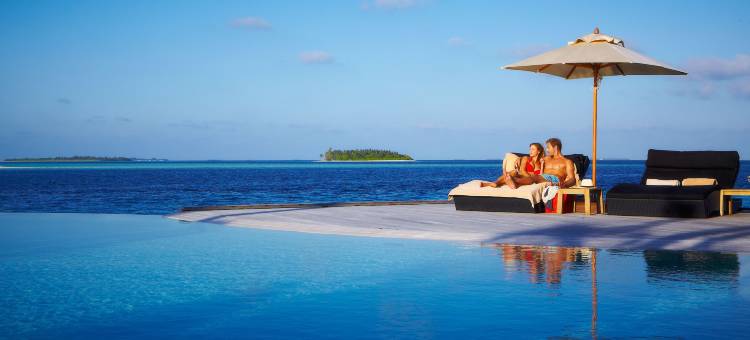 卡曼都岛水疗度假村(Komandoo Island Resort & Spa)图片