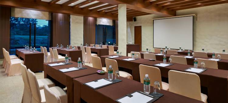 阿塔湖畔度假套房酒店(atta Lakeside Resort Suite)图片