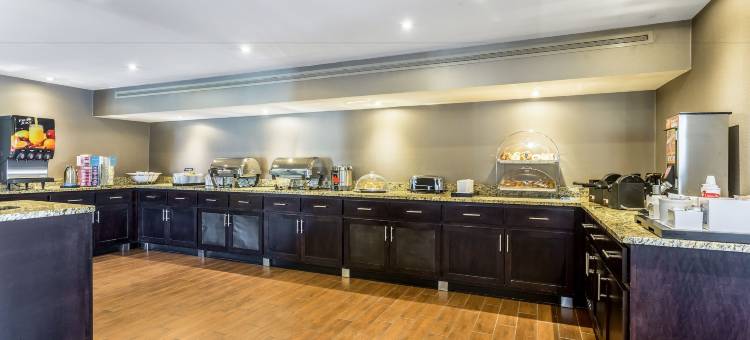 亨茨维尔研究园凯隆波因特酒店(Clarion Pointe Huntsville Research Park)图片