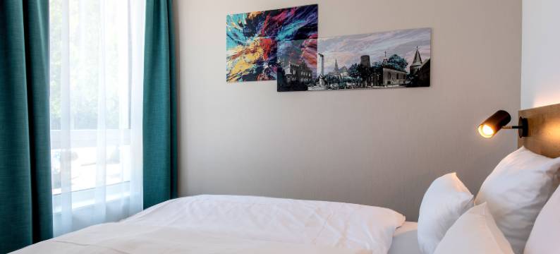 嘉酒店 - 湖滨公园(JaHotel)图片