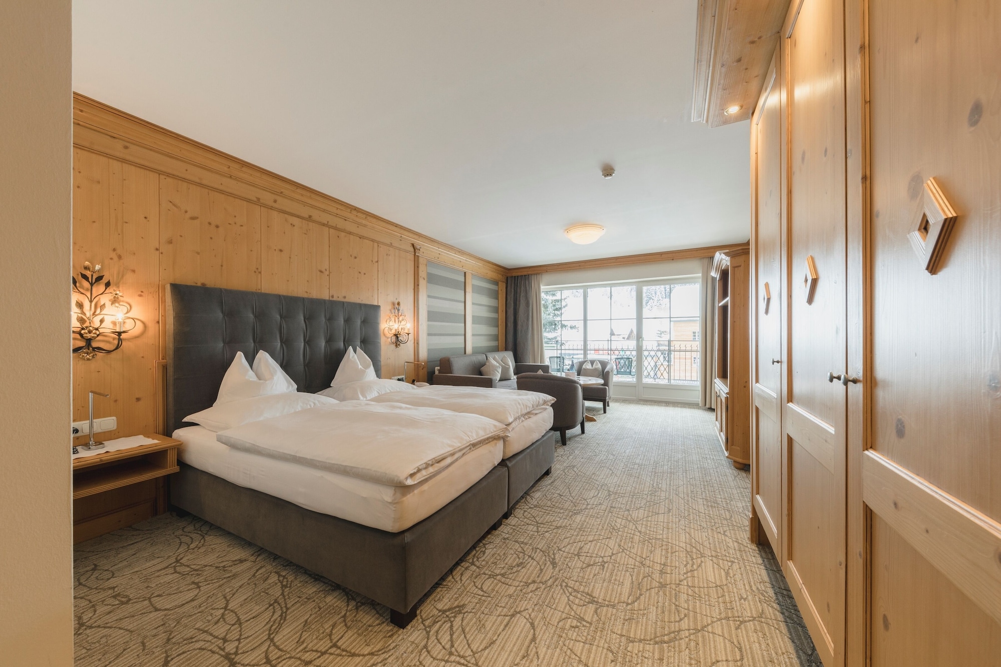 Hotel Schwarzer Adler - Sport & SpaOver view