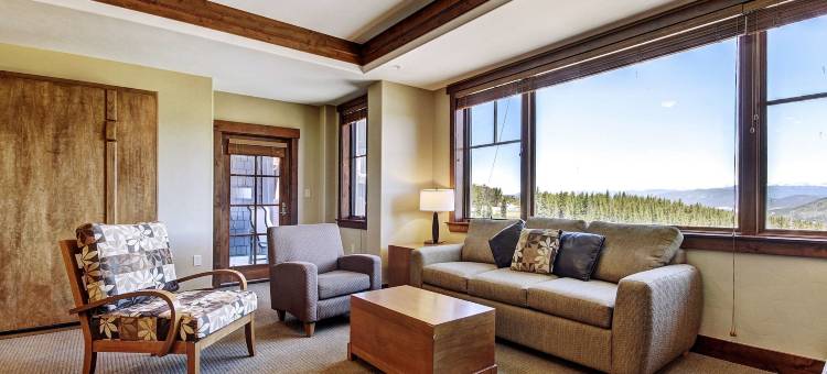 8 号山峰基地滑雪坡边 - 可入住 6 人！1 居共管公寓 - 雷艾温(Slopeside  at Base of Peak 8, Sleeps 6! 1 Bedroom Condo by RedAwning)图片