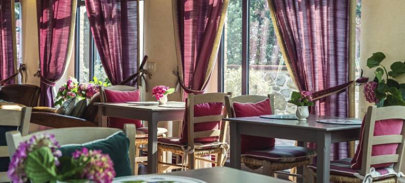 勒哈纳叶农庄酒店(Le Ragnaie)图片