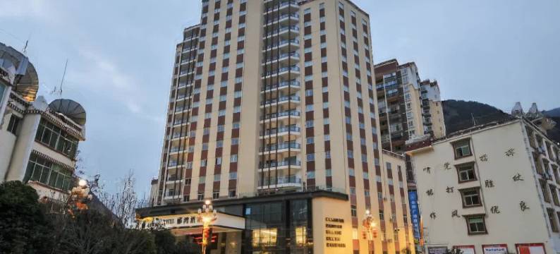 小金郦湾酒店图片