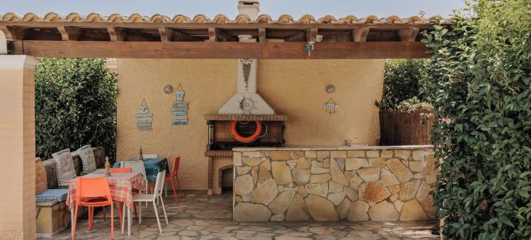 查纳纳卡斯乡村旅馆(Cha Nanakas Village Inn)图片