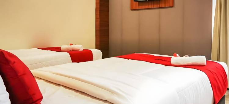 红多兹普拉斯酒店-茉莉芬塔曼(RedDoorz Plus @ Taman Madiun)图片