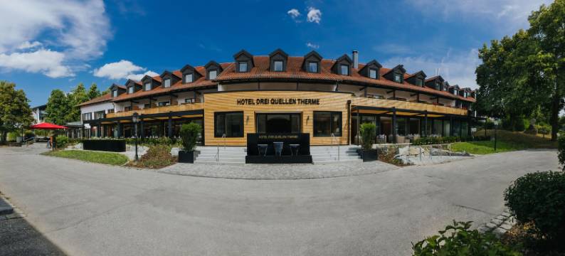 德莱魁兰主题酒店(Hotel Drei Quellen Therme)图片