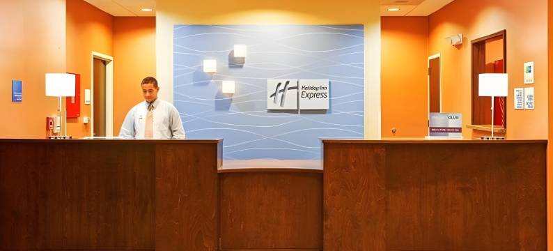 休斯顿西北智选假日酒店及套房 - 布鲁克(Holiday Inn Express & Suites HOUSTON NORTHWEST-BROOKHOLLOW by IHG)图片