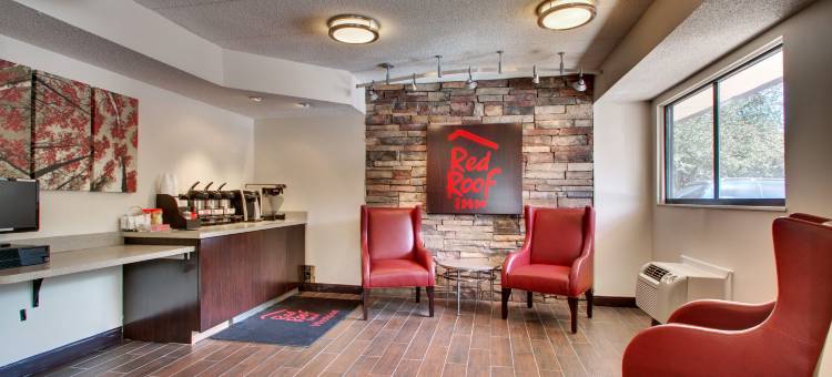 红屋顶酒店圣路易斯 - 西港/马里兰高地(Red Roof Inn St Louis - Westport/ Maryland Heights)图片