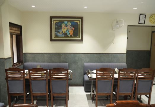 Hotel Sar Kamla Dham Hotel Overview