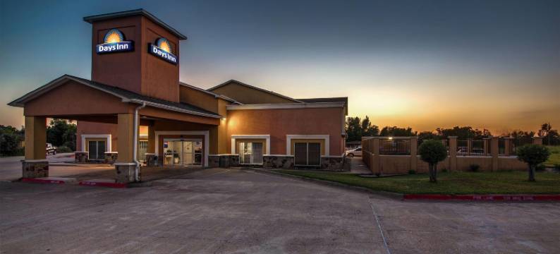 德克萨斯洛克代尔戴斯酒店(Days Inn by Wyndham Rockdale Texas)图片