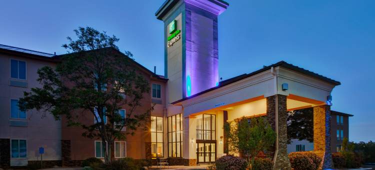 Holiday Inn Express 银城 by IHG(Holiday Inn Express Silver City)图片