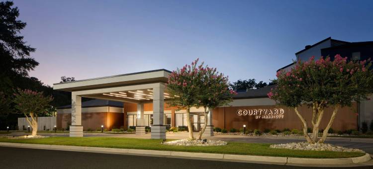 威廉斯堡布希花园区万怡酒店(Courtyard Williamsburg Busch Gardens Area)图片