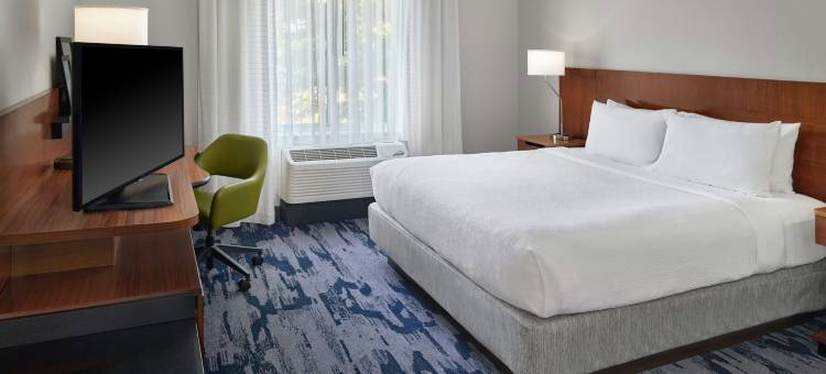 万枫酒店及套房夏洛特机场(Fairfield Inn & Suites Charlotte Airport)图片