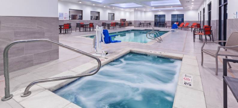 拉伯克南假日酒店(Holiday Inn LUBBOCK SOUTH by IHG)图片