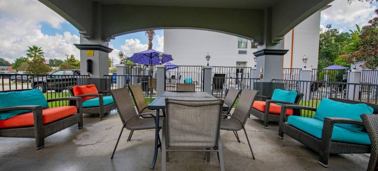 石油中心舒适套房酒店(Comfort Suites Oil Center)图片