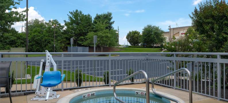 Spark by Hilton Lancaster图片