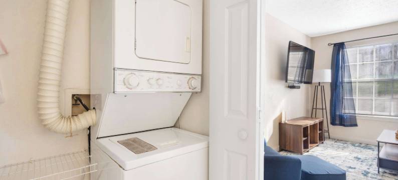 航海角迷人步入式公寓 适合4人！(The Nautical Nook Charming Walk-in Condo for 4!)图片