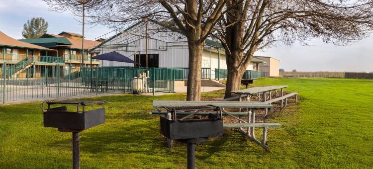 Travelodge by Wyndham Lemoore Near Naval Air Station图片