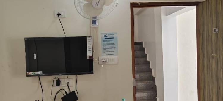 丹尼什舒适酒店(Hotel O Dhanish Comforts)图片